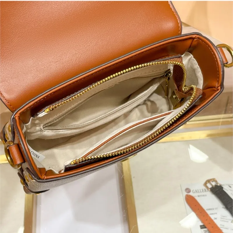 New minimalist and fashionable small handbag, contrasting color women's bag, high-end carriage crossbody bag, portable box bag - Image 6