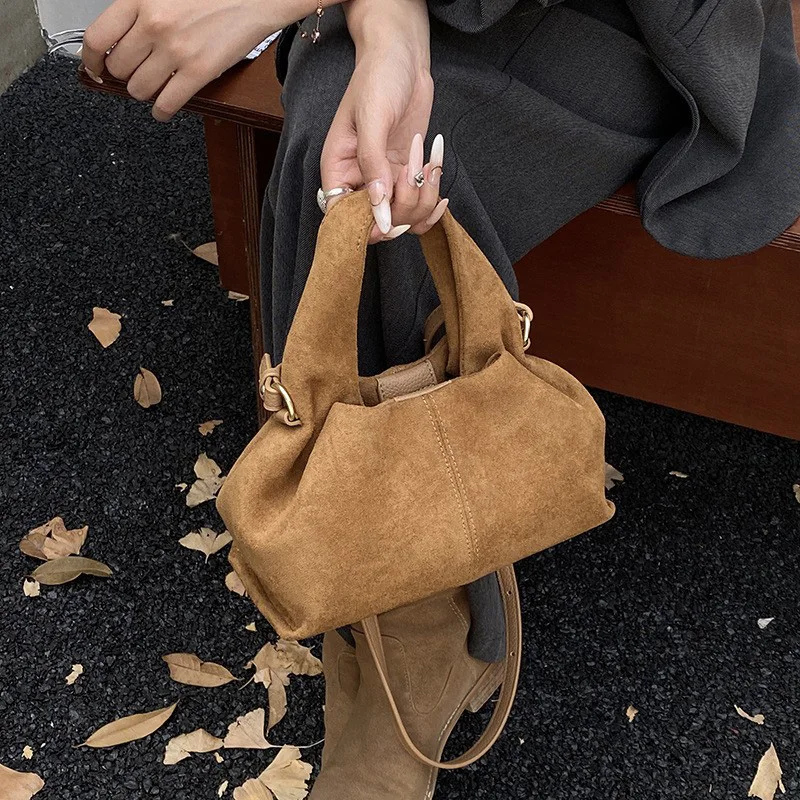 French Cloud Dumpling Bag Brand Design Frosted Bag New Fashion Handbag Lunch Box Bag Retro Magnetic Clasp Shoulder Crossbody Bag - Image 2