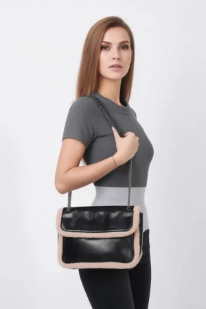 Women's Shoulder Bag Autumn Winter Fashion Lamb Wool PU Splicing Crossbody Bags Large Capacity Oil Wax Leather Chain Handbags