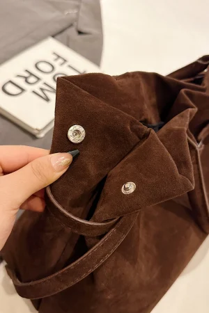 New retro commuting bag, suede tote design single shoulder bag, autumn and winter large capacity handbag